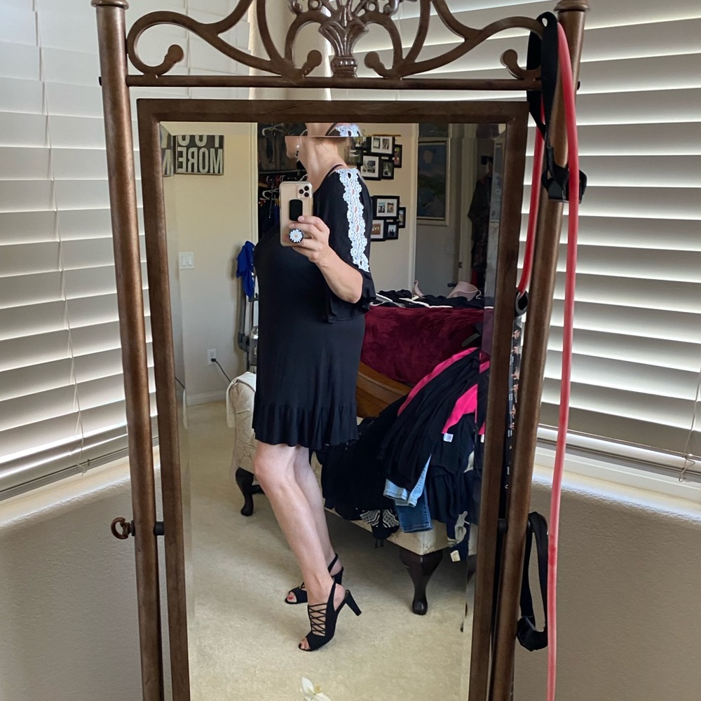 Comfortable dress, never worn